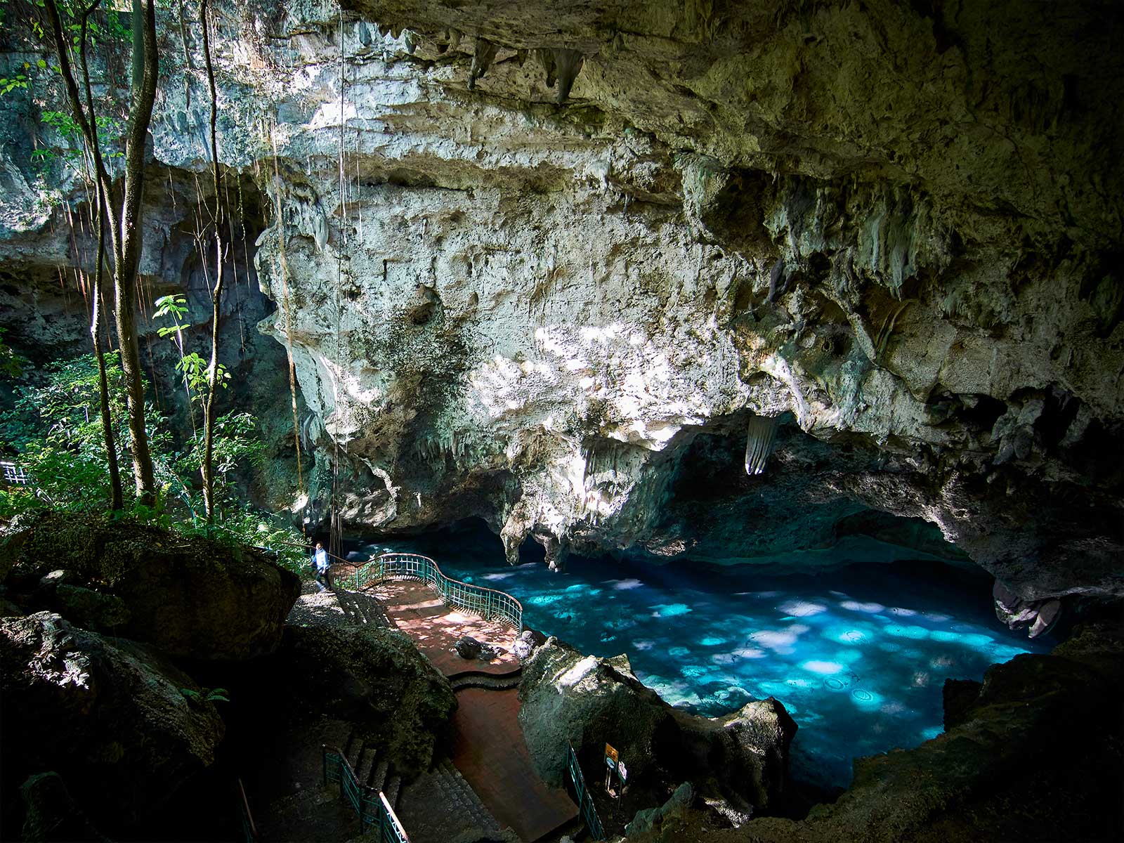 The 3 Eyes National Park 1